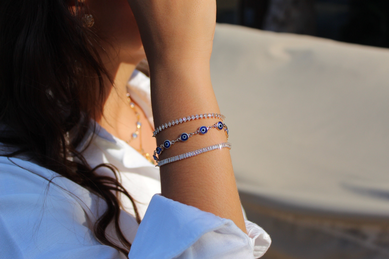 Protective Eye Bracelet Set