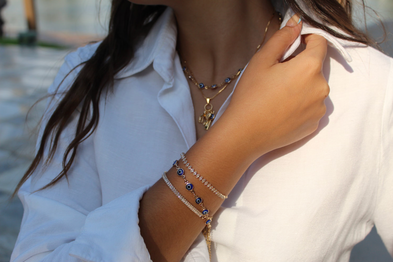 Protective Eye Bracelet Set
