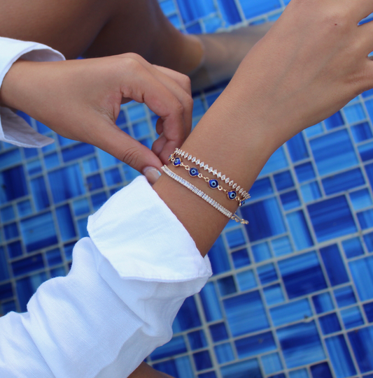 Protective Eye Bracelet Set