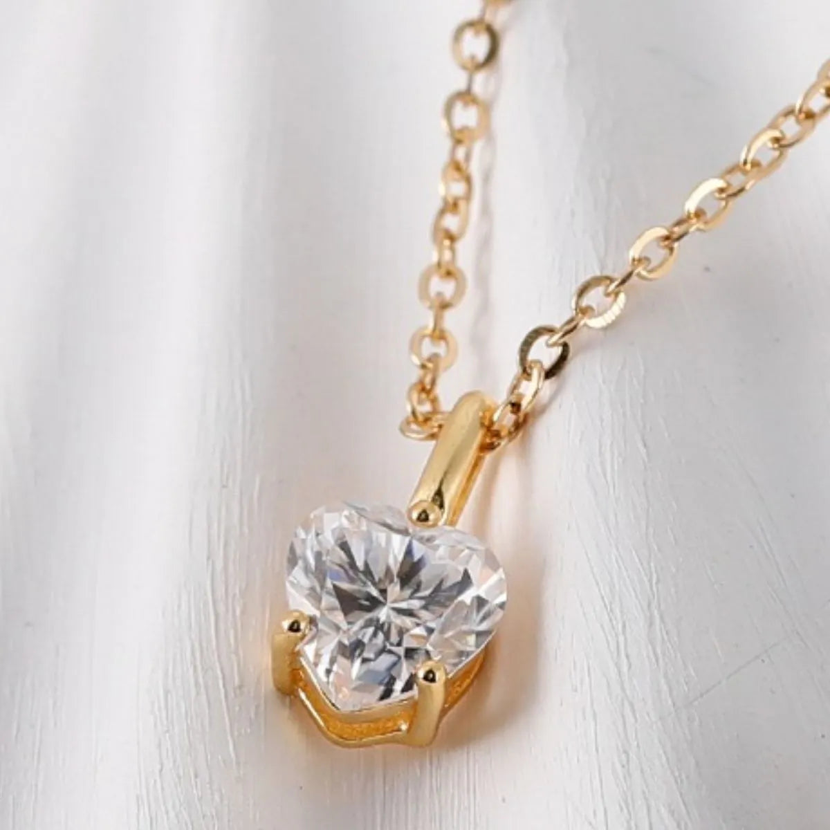 Heart Shape Pendant Necklace from Berry Charmz